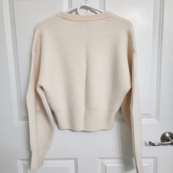 Lilysilk - Merino Wool Sweater - Picture 2 of 6